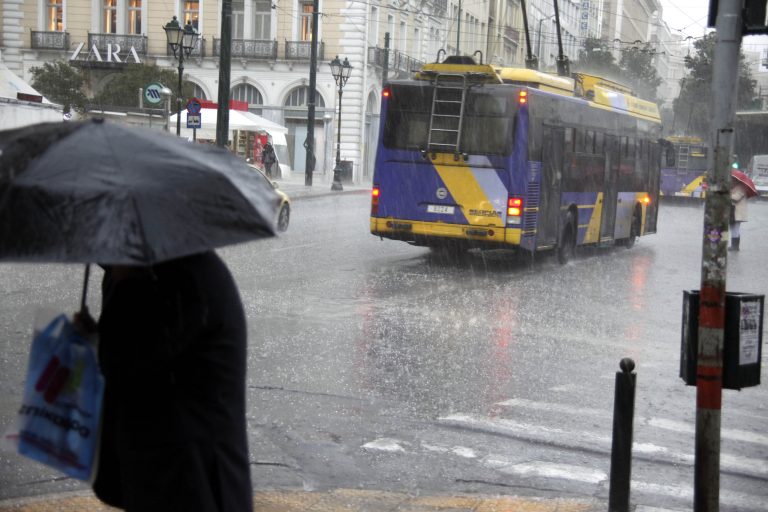 Ραγδαία επιδείνωση του καιρού με ακραία φαινόμενα – Που θα «χτυπήσει» η κακοκαιρία | Newsit.gr Ραγδαία επιδείνωση του καιρού με ακραία φαινόμενα – Που θα «χτυπήσει» η κακοκαιρία | Newsit.gr