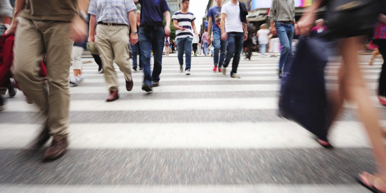 Το βάδισμα κάποιου μπορεί να γίνει και ο προσωπικός κωδικός ασφαλείας του! | Newsit.gr Το βάδισμα κάποιου μπορεί να γίνει και ο προσωπικός κωδικός ασφαλείας του! | Newsit.gr