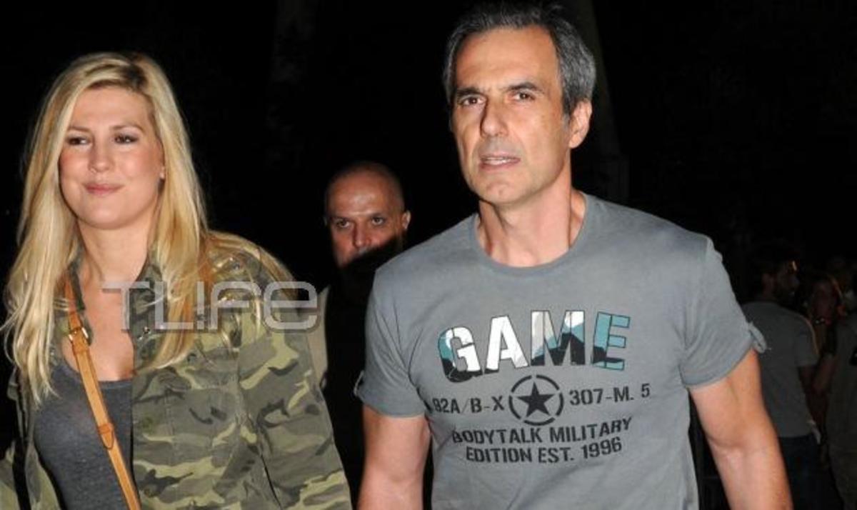 Οι διάσημοι που διασκέδασαν στη συναυλία του Φοίβου στο ΟΑΚΑ! Φωτογραφίες | Newsit.gr Οι διάσημοι που διασκέδασαν στη συναυλία του Φοίβου στο ΟΑΚΑ! Φωτογραφίες | Newsit.gr