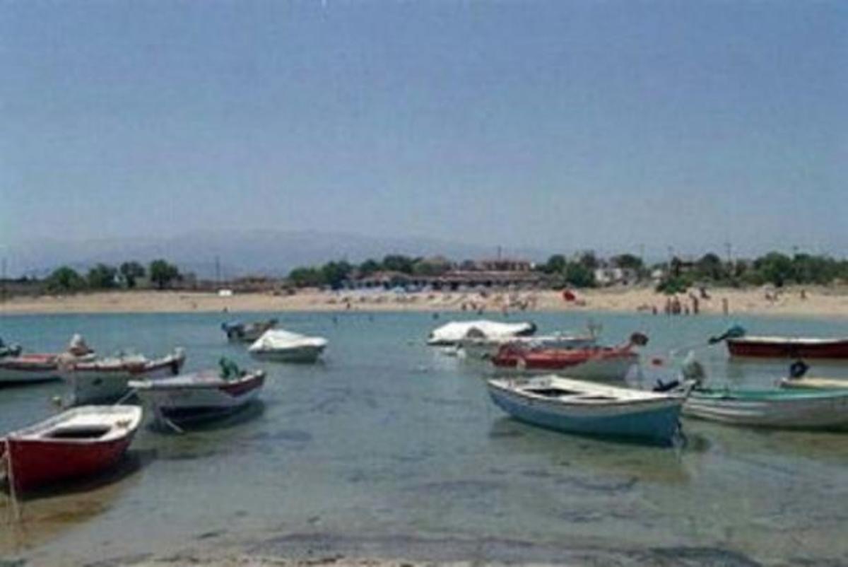 Γιαγιά από τον… άλλο κόσμο «κυνηγάει» τους ψαράδες στο Ακρωτήρι Χανίων | Newsit.gr Γιαγιά από τον… άλλο κόσμο «κυνηγάει» τους ψαράδες στο Ακρωτήρι Χανίων | Newsit.gr