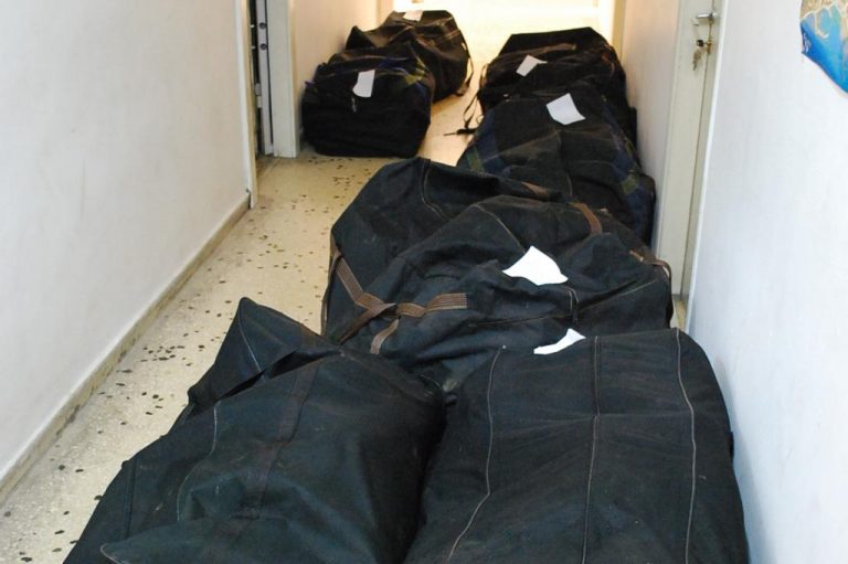 Θεσπρωτία: Μπροστά ο οδηγός και πίσω… 240 κιλά χασίς! | Newsit.gr Θεσπρωτία: Μπροστά ο οδηγός και πίσω… 240 κιλά χασίς! | Newsit.gr