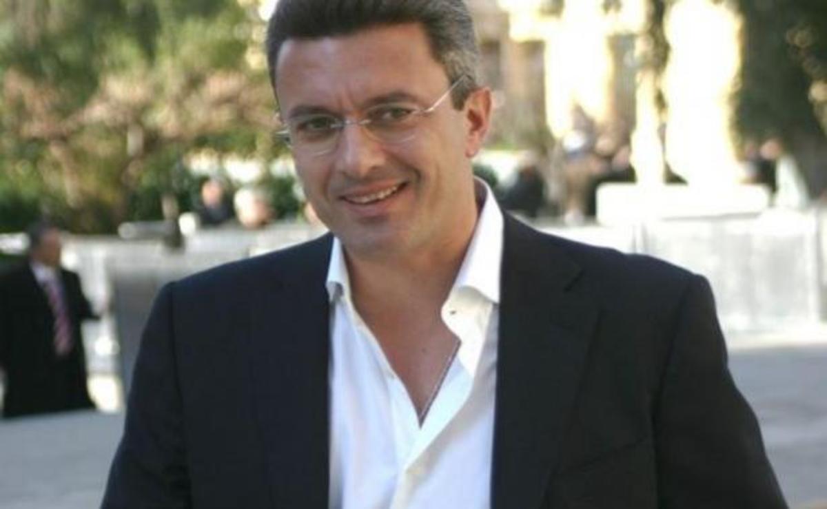 Η περιπέτεια υγείας του Νίκου Χατζηνικολάου | Newsit.gr Η περιπέτεια υγείας του Νίκου Χατζηνικολάου | Newsit.gr