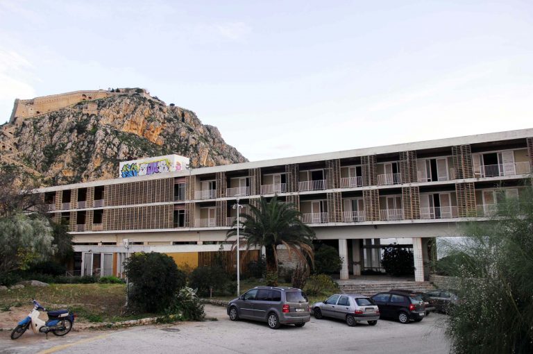 Ξενοδόχοι κατά της παρακράτησης του 5% | Newsit.gr Ξενοδόχοι κατά της παρακράτησης του 5% | Newsit.gr