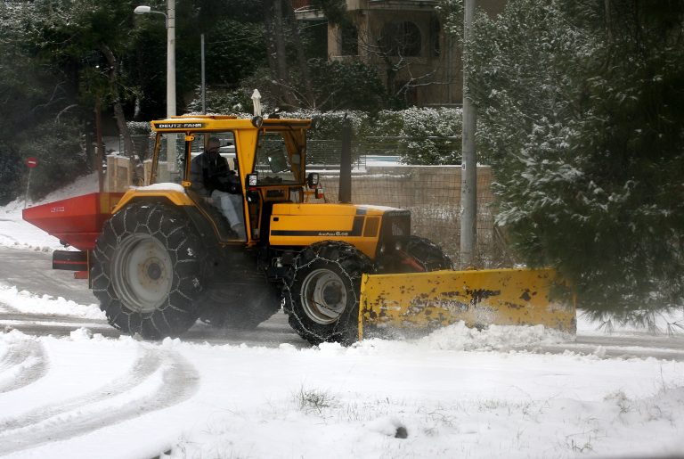 Χαμηλές θερμοκρασίες, βροχές και χιόνια – Ποια σχολεία θα μείνουν κλειστά και ποια θα λειτουργήσουν μετά τις 10:00 | Newsit.gr Χαμηλές θερμοκρασίες, βροχές και χιόνια – Ποια σχολεία θα μείνουν κλειστά και ποια θα λειτουργήσουν μετά τις 10:00 | Newsit.gr