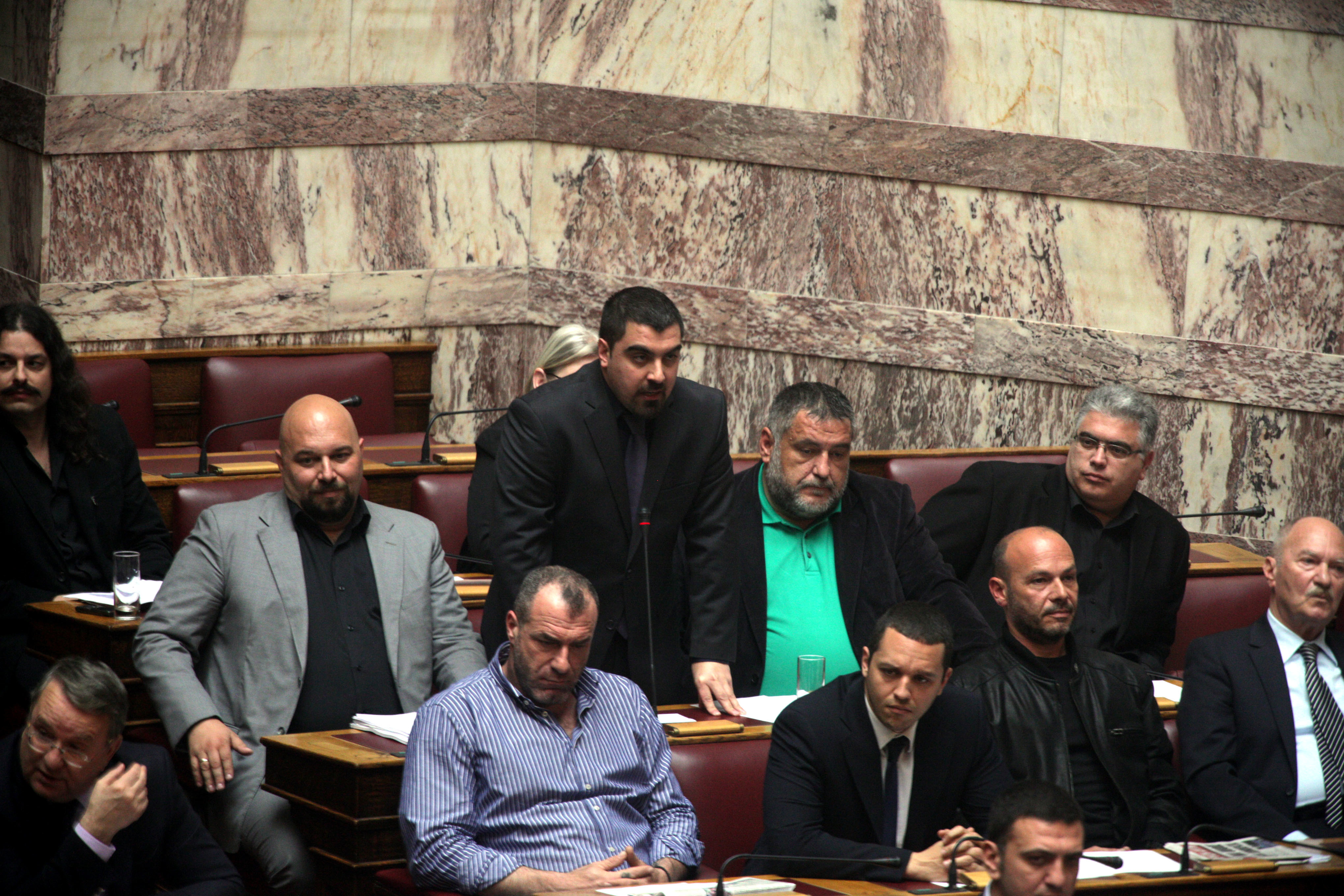 Χρυσή Αυγή: «Κυβέρνηση και ΣΥΡΙΖΑ καλύπτουν τους αριστεριστές» | Newsit.gr Χρυσή Αυγή: «Κυβέρνηση και ΣΥΡΙΖΑ καλύπτουν τους αριστεριστές» | Newsit.gr