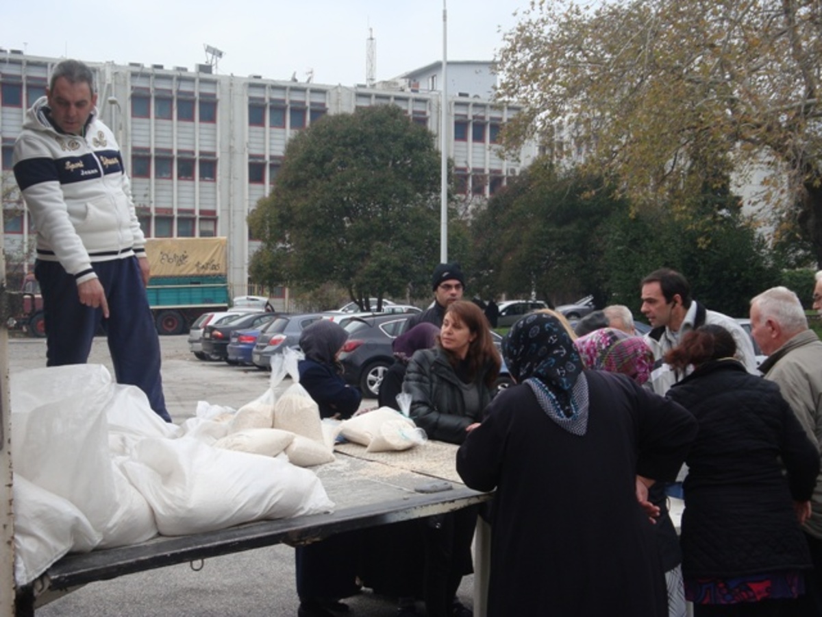 Ξάνθη: Ρύζι, αλεύρι, όσπρια και κηπευτικά χωρίς μεσάζοντες – Video | Newsit.gr Ξάνθη: Ρύζι, αλεύρι, όσπρια και κηπευτικά χωρίς μεσάζοντες – Video | Newsit.gr