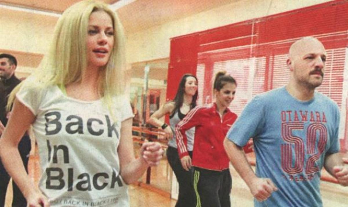 Ζ. Μακρυπούλια: Οι πρόβες λίγο πριν χορέψει στον τελικό του “Dancing”! Φωτογραφίες | Newsit.gr Ζ. Μακρυπούλια: Οι πρόβες λίγο πριν χορέψει στον τελικό του “Dancing”! Φωτογραφίες | Newsit.gr