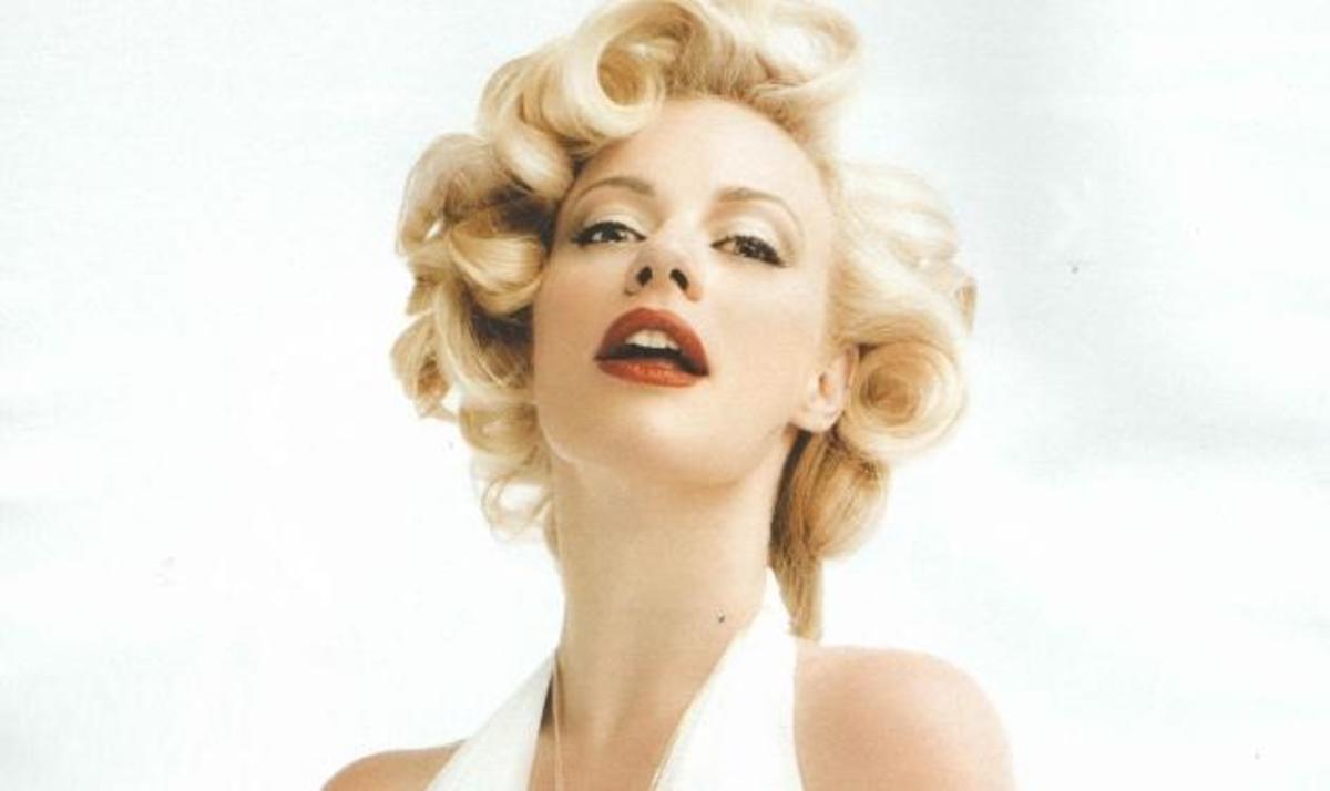 Ζ. Μακρυπούλια: Ποζάρει σαν Marilyn Monroe και μιλά για τον Μιχάλη! | Newsit.gr Ζ. Μακρυπούλια: Ποζάρει σαν Marilyn Monroe και μιλά για τον Μιχάλη! | Newsit.gr