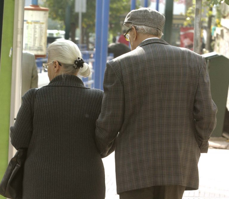 Λαμία: Εφιαλτική νύχτα για ζευγάρι ηλικιωμένων | Newsit.gr Λαμία: Εφιαλτική νύχτα για ζευγάρι ηλικιωμένων | Newsit.gr