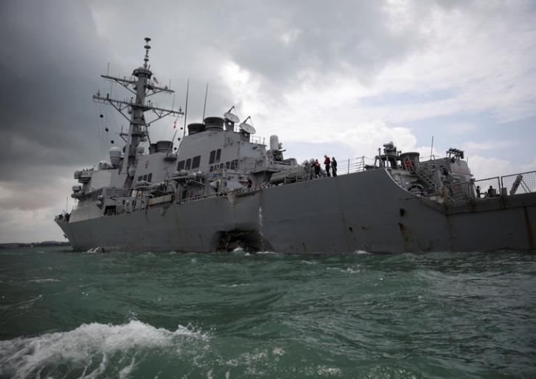 Αντιτορπιλικό USS John S. McCain: Βρέθηκαν νεκροί αγνοούμενοι ναυτικοί | Newsit.gr Αντιτορπιλικό USS John S. McCain: Βρέθηκαν νεκροί αγνοούμενοι ναυτικοί | Newsit.gr