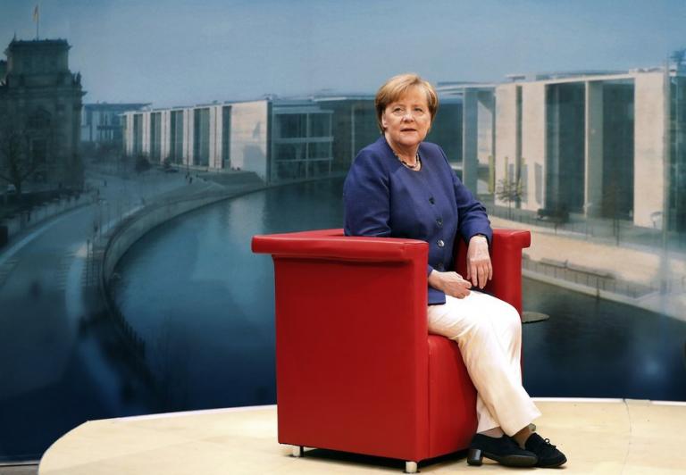 Happy Birthday Angela: Η Μέρκελ «κλείνει» τα 63 και κάνει… «δωράκι» στον εαυτό της | Newsit.gr Happy Birthday Angela: Η Μέρκελ «κλείνει» τα 63 και κάνει… «δωράκι» στον εαυτό της | Newsit.gr
