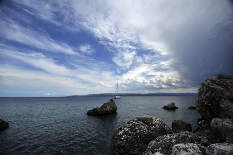 Καιρός: Βροχερό Σαββατοκύριακο μετά τον καύσωνα! Πού θα «χτυπήσουν» οι καταιγίδες | Newsit.gr Καιρός: Βροχερό Σαββατοκύριακο μετά τον καύσωνα! Πού θα «χτυπήσουν» οι καταιγίδες | Newsit.gr