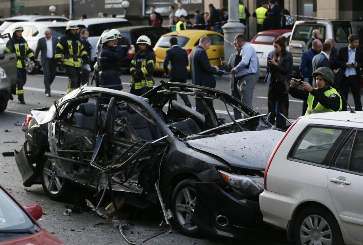 oukrania ekrixi 4 | Lamianow.gr