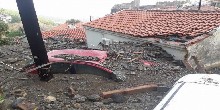Σε κατάσταση έκτακτης ανάγκης η Σαμοθράκη – Ορμητικά νερά σάρωσαν τα πάντα – Εικόνες καταστροφής | Newsit.gr Σε κατάσταση έκτακτης ανάγκης η Σαμοθράκη – Ορμητικά νερά σάρωσαν τα πάντα – Εικόνες καταστροφής | Newsit.gr