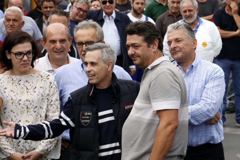Μιχάλης Λεμπιδάκης – Η συγκλονιστική επιστολή στα παιδιά του | Newsit.gr Μιχάλης Λεμπιδάκης – Η συγκλονιστική επιστολή στα παιδιά του | Newsit.gr