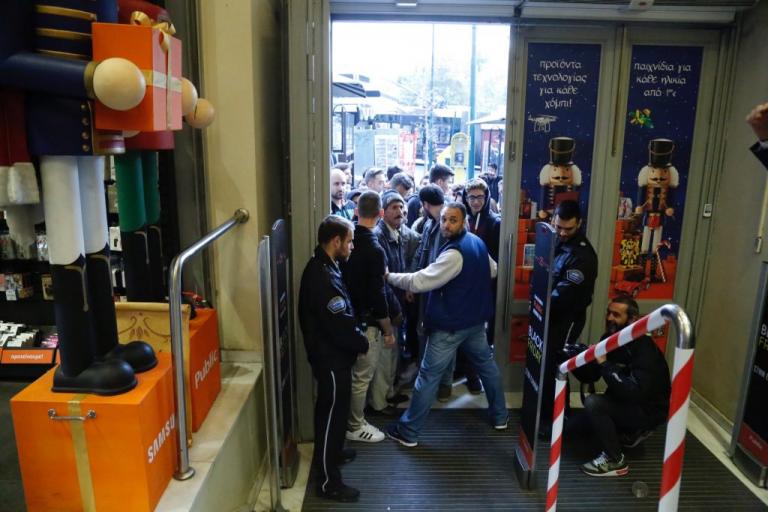 Black Friday στα καταστήματα στις 24 Νοεμβρίου | Newsit.gr