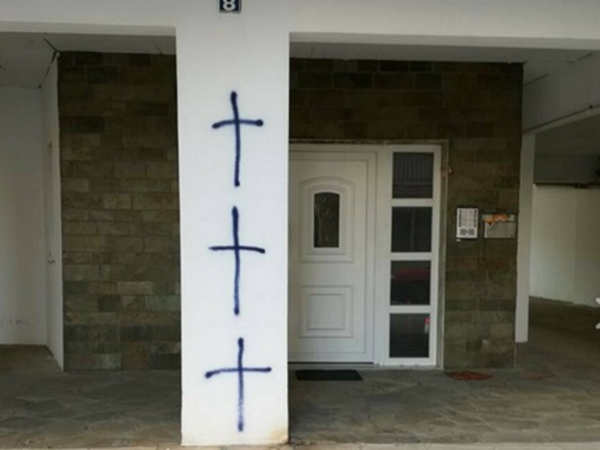 Φρούριο η Κομοτηνή για τον Ερντογάν! Ετοιμάζουν φιέστα – Ζωγράφισαν σταυρούς σε σπίτια μειονοτικών | Newsit.gr