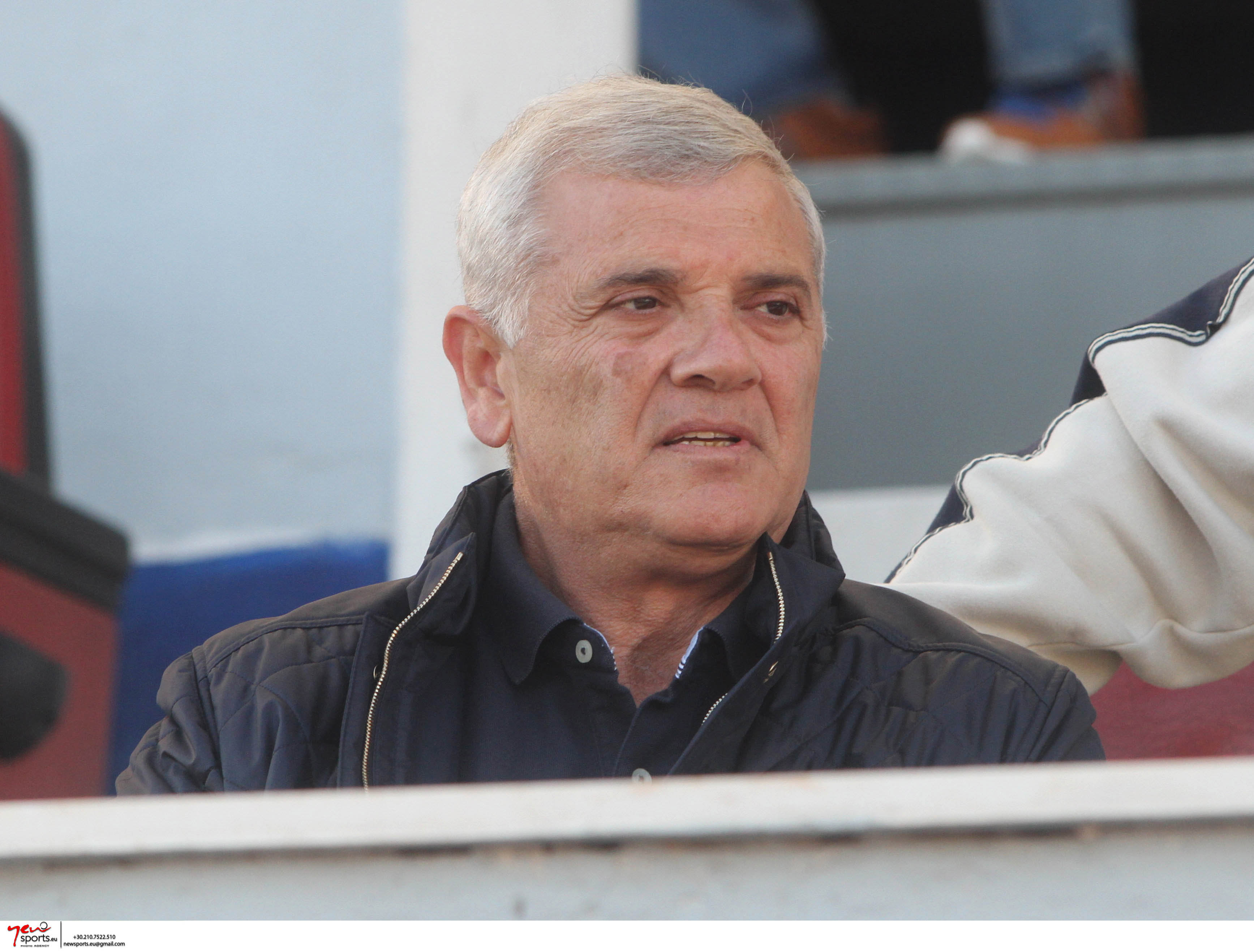 Ο Δημήτρης Μελισσανίδης στο γήπεδο του Πανιωνίου ΦΩΤΟ  Newsports