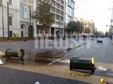 ΩΡΑ 16.00 ΒΟΜΒΑΡΔΙΣΜΕΝΟ ΤΟΠΙΟ ΚΑΙ ΣΤΟ ΒΑΘΟΣ ΑΣΤΥΝΟΜΙΚΟΙ ΦΩΤΟ NEWSIT