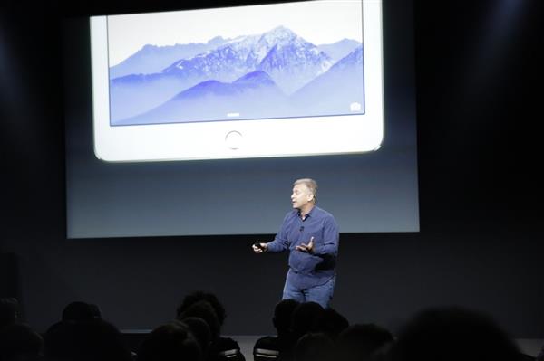 Το iPad Air 2 έχει Touch ID για ξεκλείδωμα και αγορές με το δακτυλικό αποτύπωμα του χρήστη