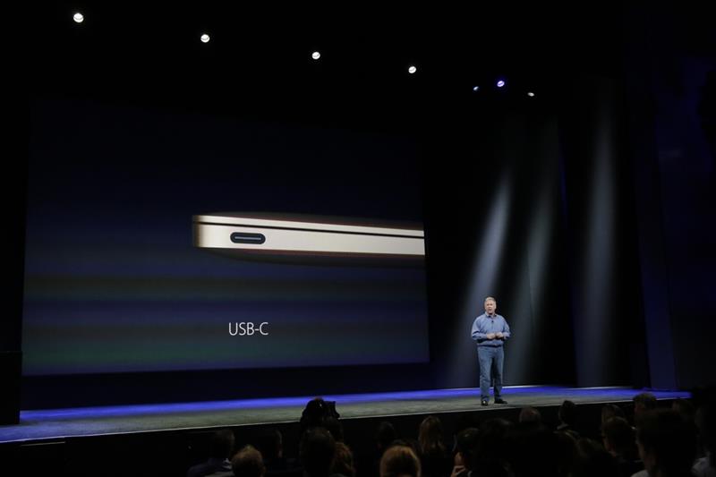 Το νέο Μacbook θα έχει νέα θύρα USB-C από την οποία μπορεί ο υπολογιστής να φορτίζει και να δέχεται δεδομένα 