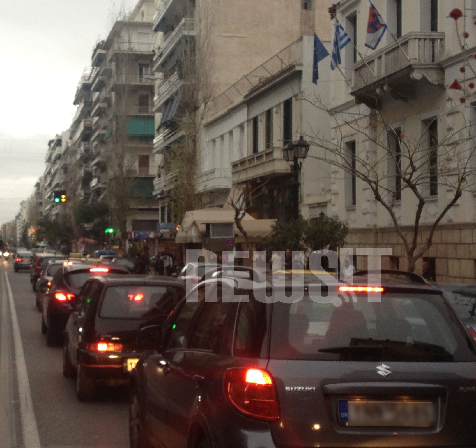 Πειραιάς, Γρηγορίου Λαμπράκη ώρα 08:30