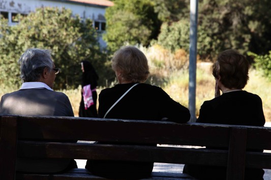 Πώς θα πάρουν τη σύνταξή τους όσοι δεν είχαν συμπληρώσει το ΑΜΚΑ ή το ΑΦΜ τους;