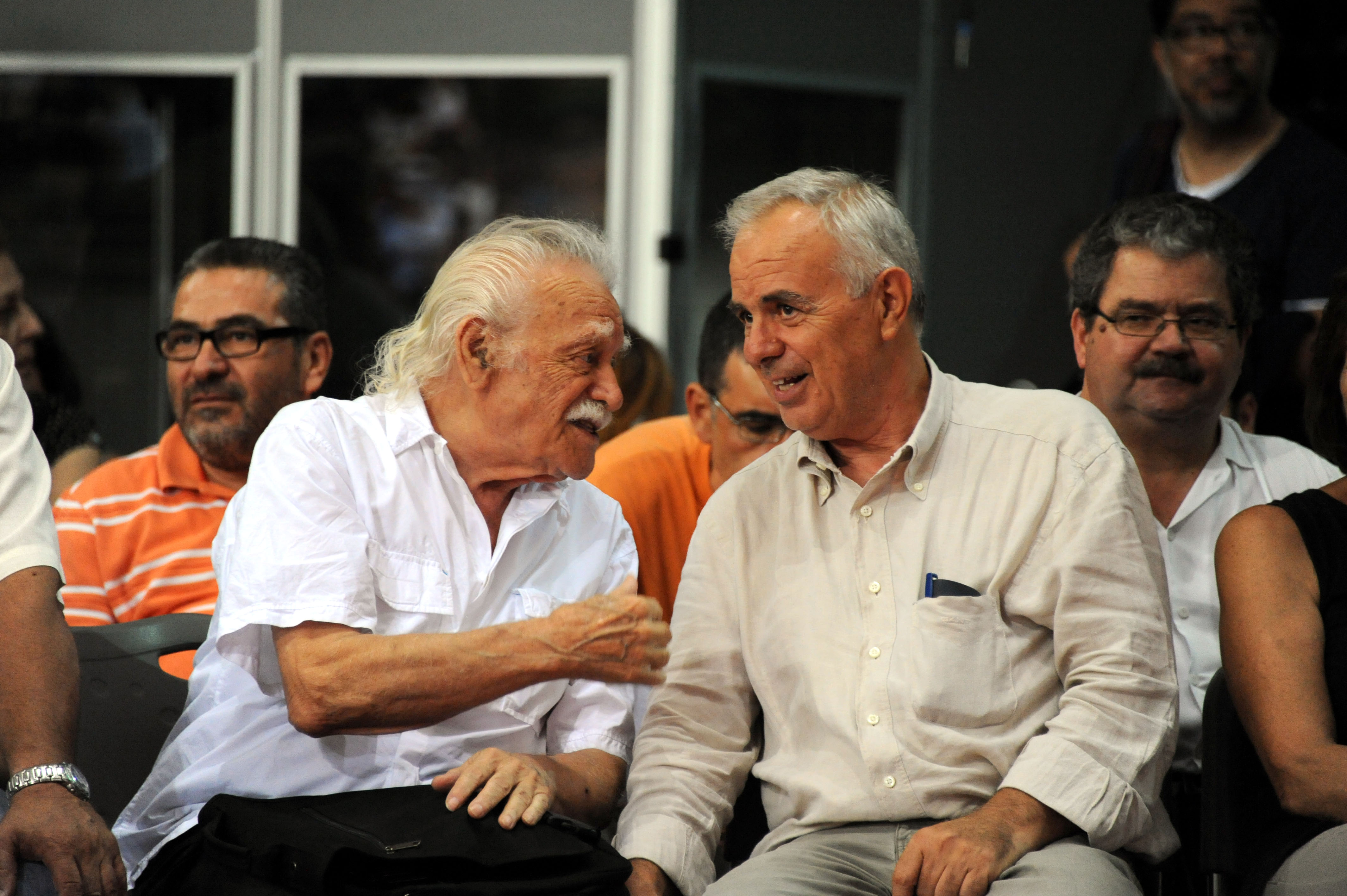 Kαι ο Μανώλης Γλέζος στο συνέδριο