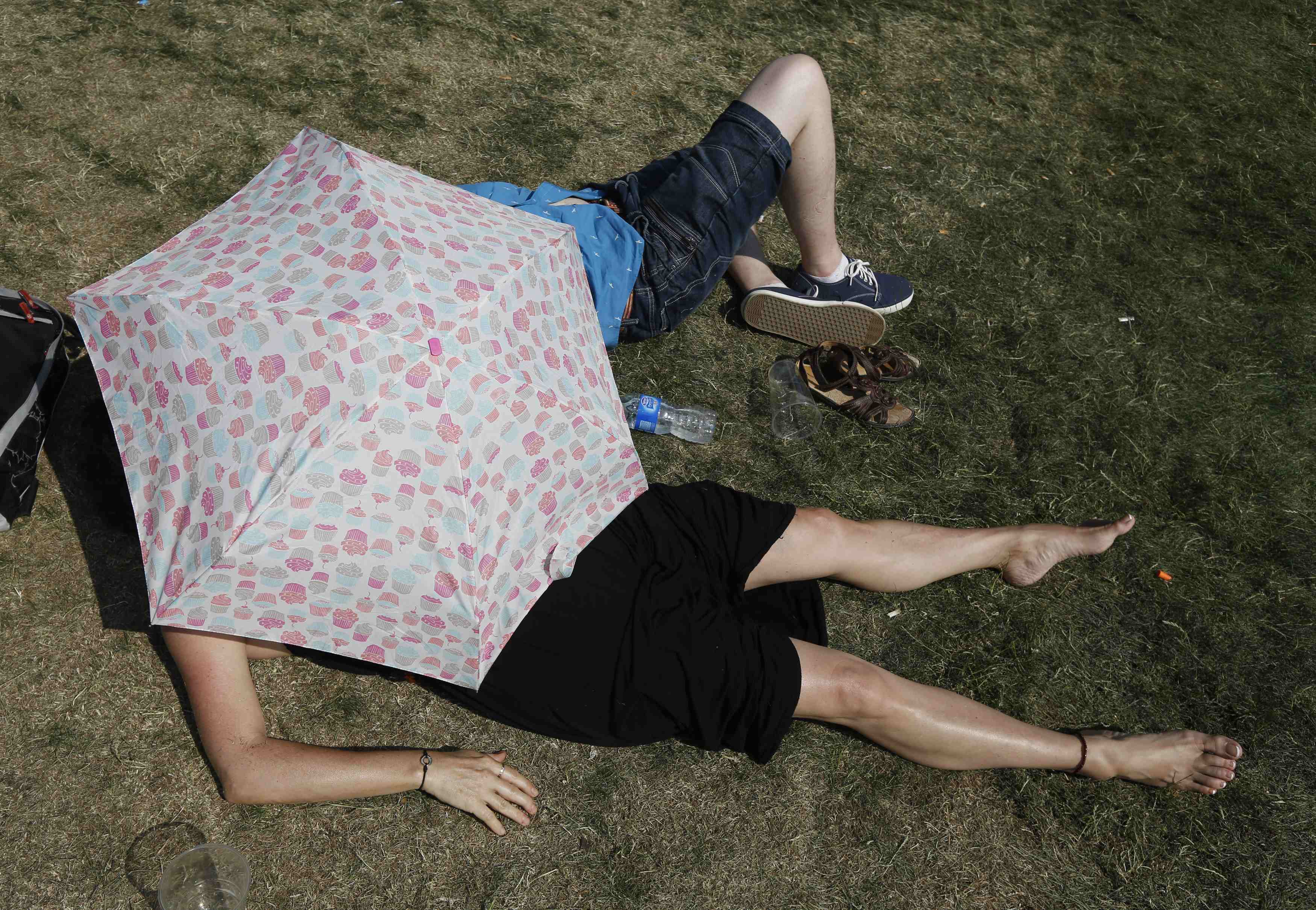 Λίγη... σκιά στο Hydepark του Λονδίνου ΦΩΤO REUTERS