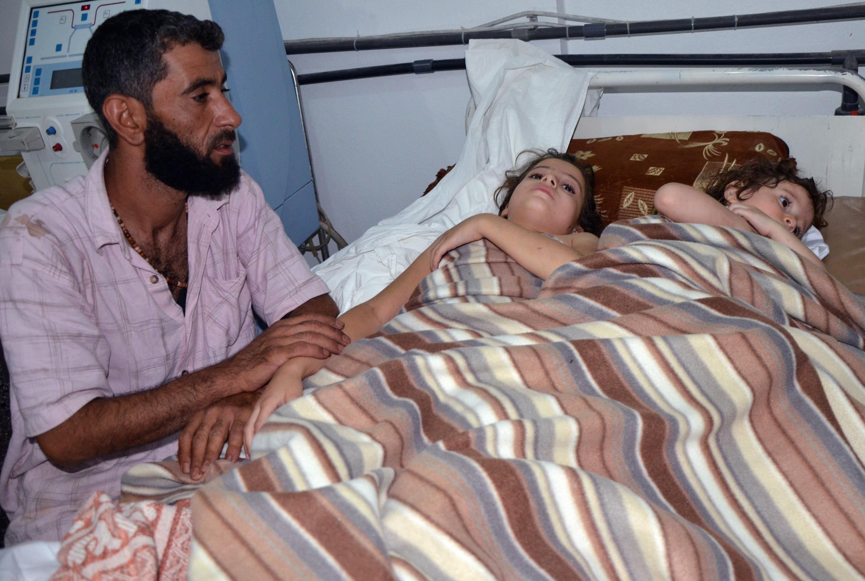 Στο νοσοκομείο νοσηλεύονται δύο κοριτσάκια ΦΩΤΟ REUTERS