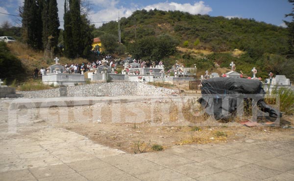 Η κηδεία του 86χρονου - ΦΩΤΟ από το PatrisNews