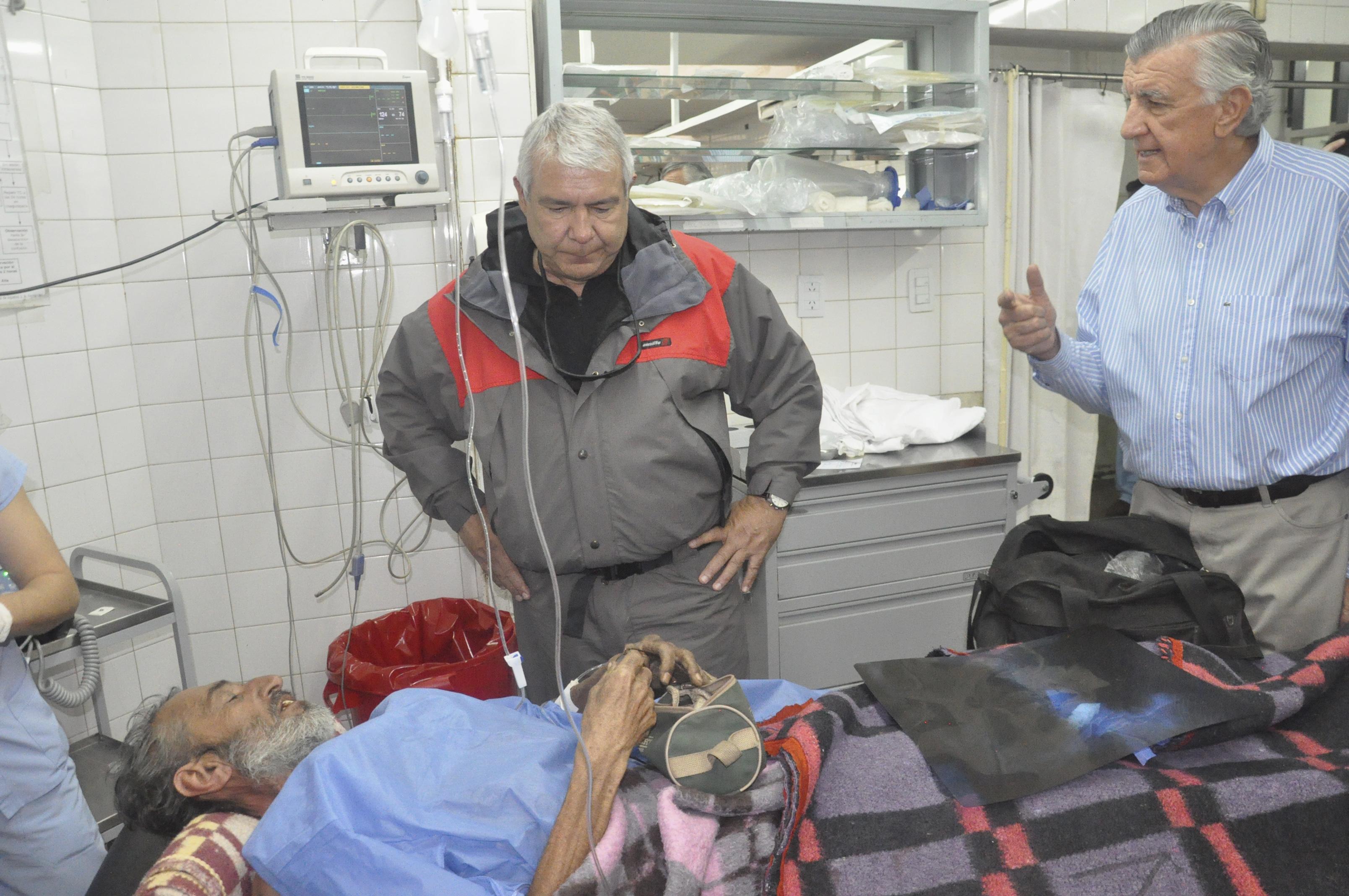 Ο Γκόμεζ στο νοσοκομείο όπου μεταφέρθηκε μετά τον εντοπισμό του - ΦΩΤΟΓΡΑΦΙΑ REUTERS