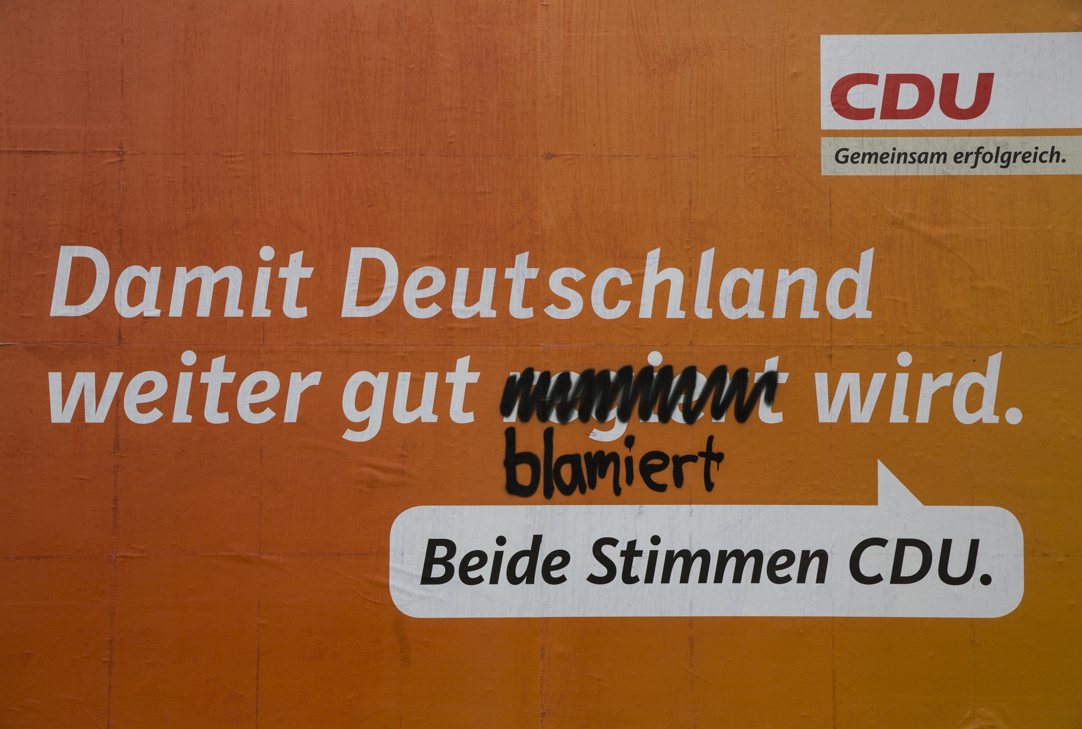 Η αφίσα του CDU (κόμμα Μέρκελ): Το μήνυμα 