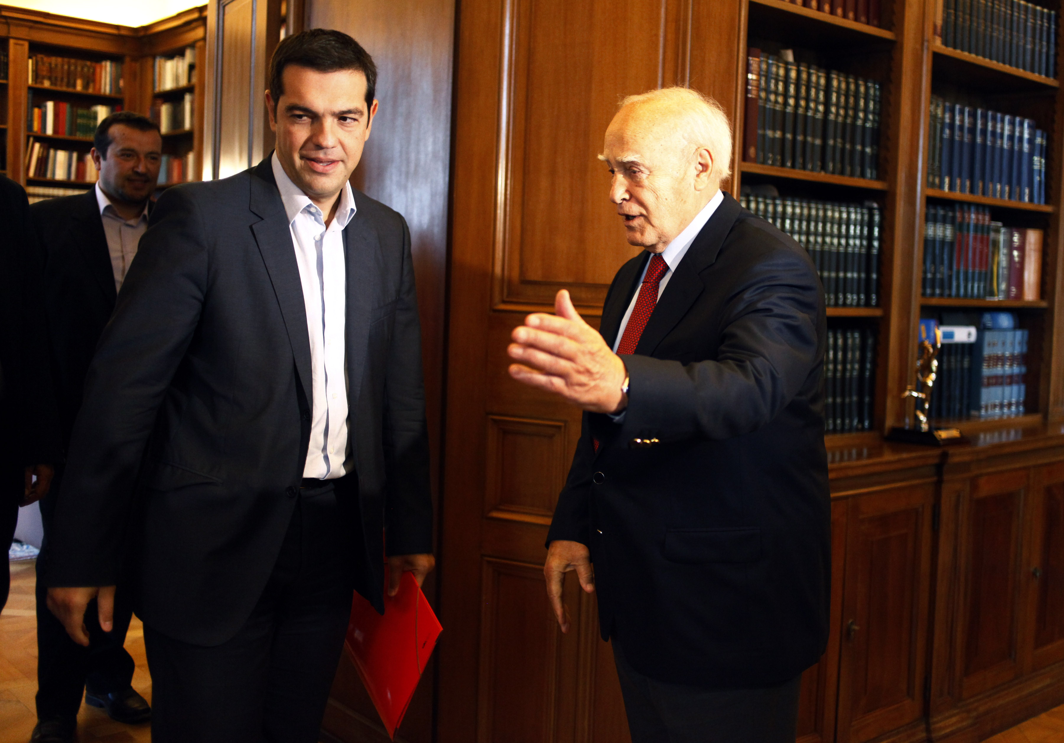 Πέρασε να τα πούμε, έχουμε να συζητήσουμε πολλά... Είδες η Μέρκελ πάλι;