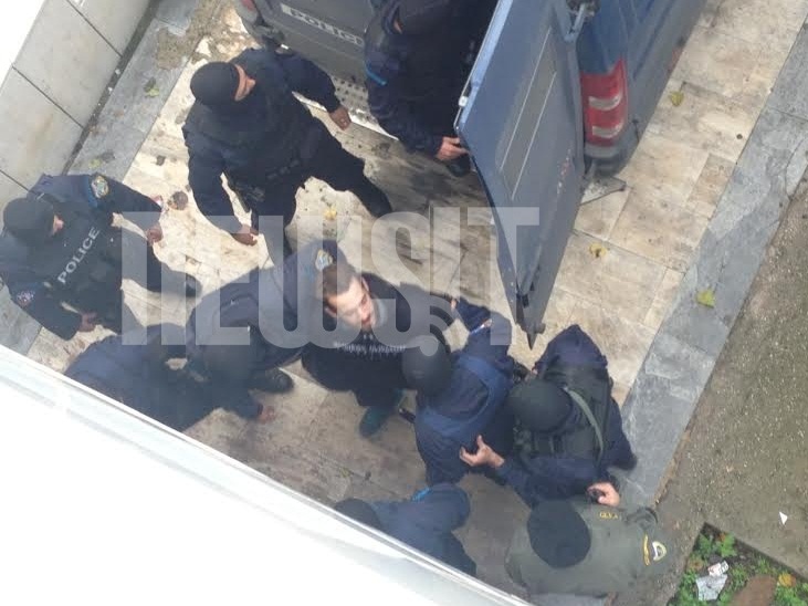 Η άφιξη του Θεοφίλου στο Εφετείο - ΦΩΤΟ NEWSIT 