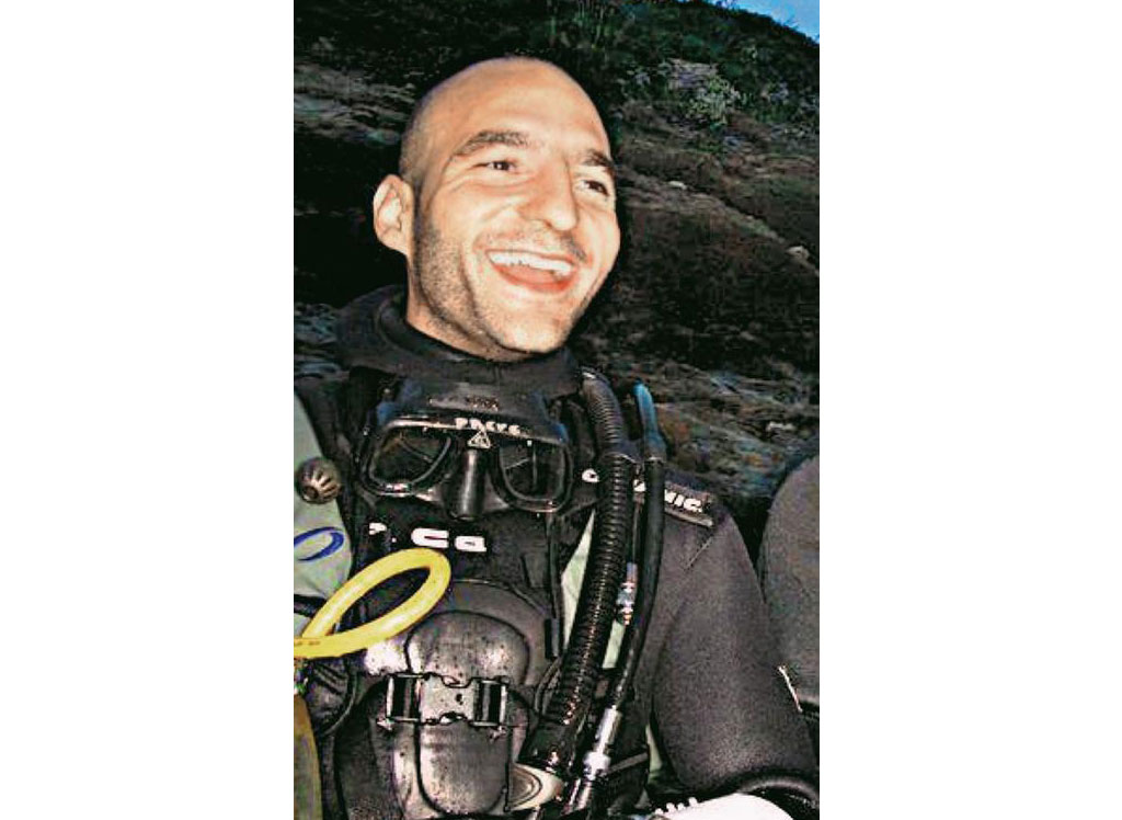 ΦΩΤΟΓΡΑΦΙΑ: ΕΘΝΟΣ ΤΗΣ ΚΥΡΙΑΚΗΣ