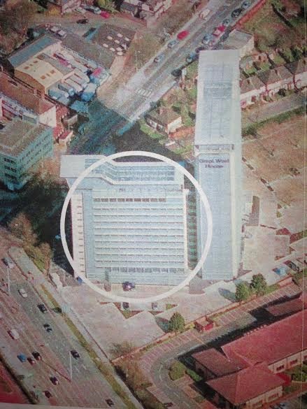 Γραφεία στο Great West House στο Μπρεντφορντ του Λονδίνου - ΦΩΤΟ από ΕΘΝΟΣ