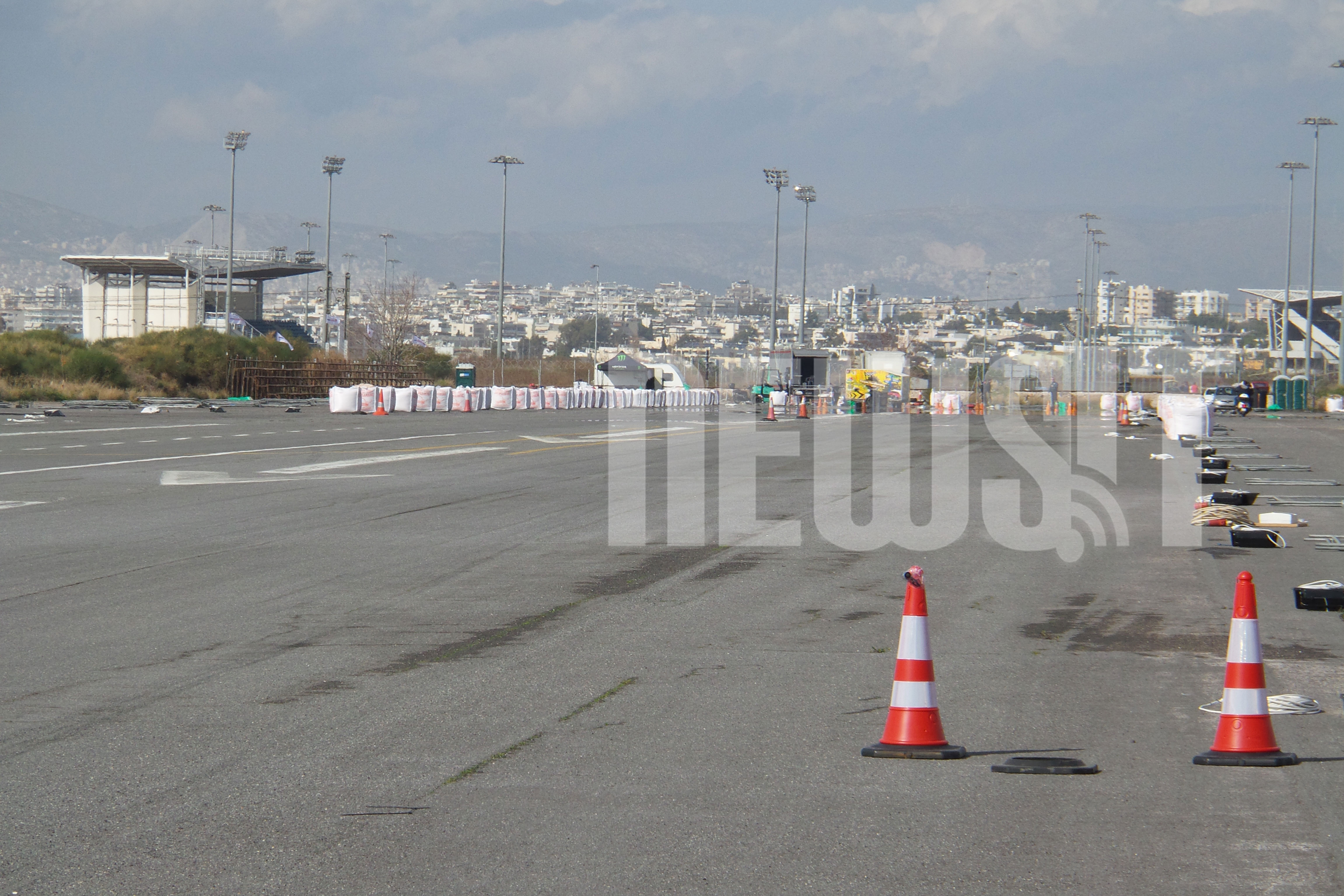 Στο βάθος η γραμμή της εκκίνησης του αγώνα 