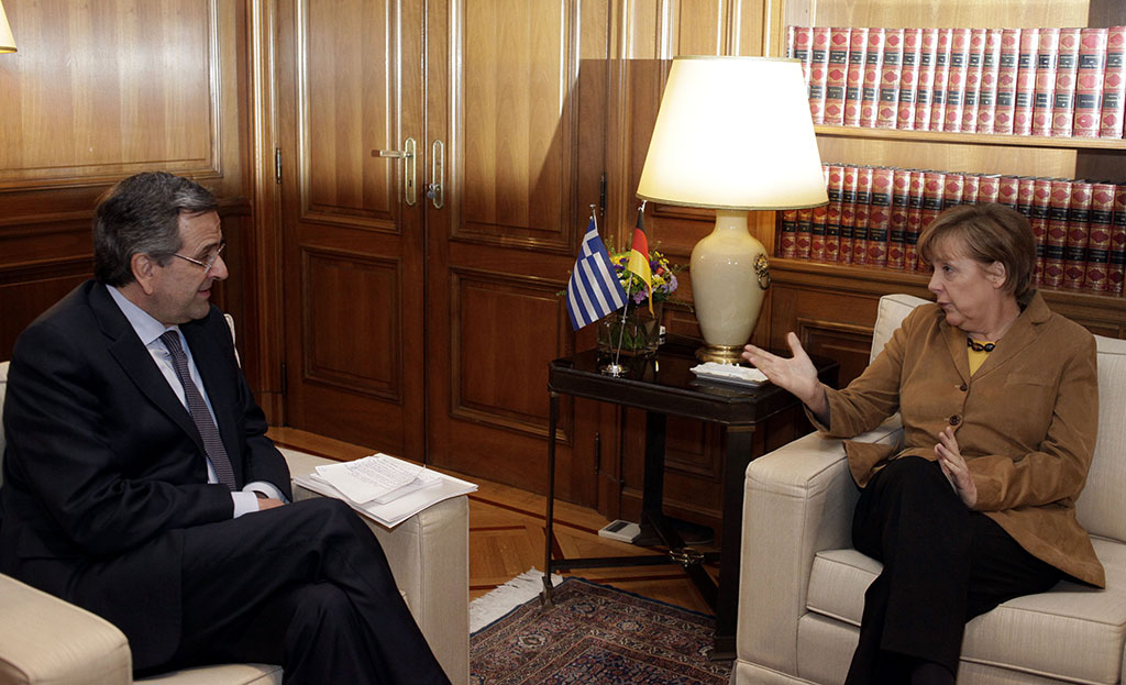 Και μετά ερχόσουν με τα πόδια; Μισή ώρα περίμενα όρθιος