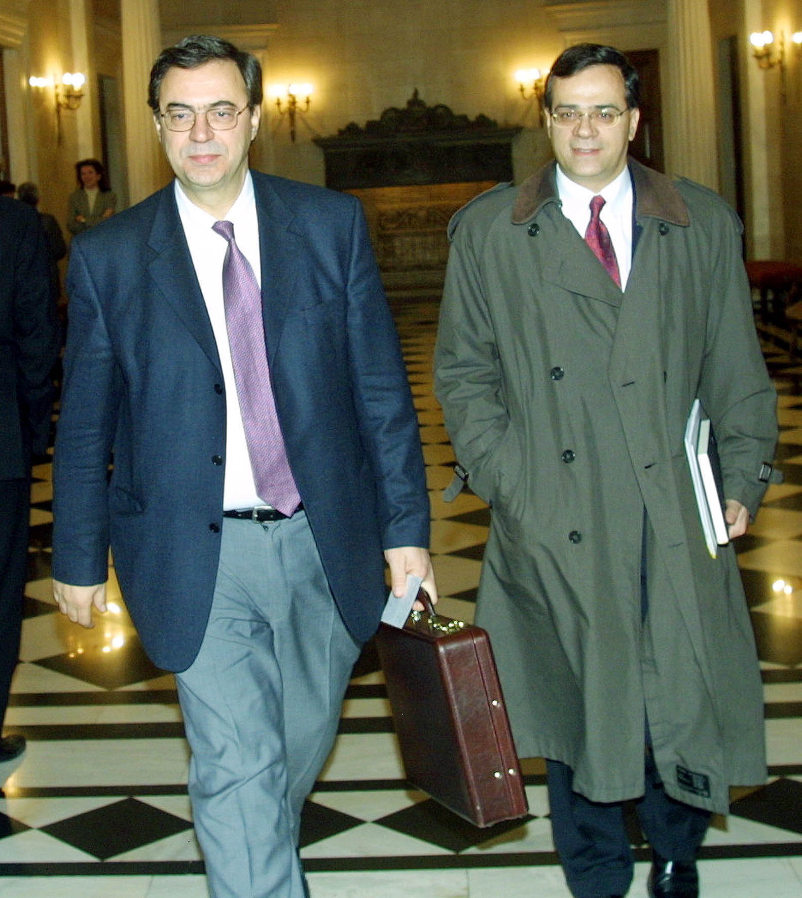 ΦΩΤΟ EUROKINISSI - Δίπλα στον πρώην υπουργό Οικονομικών, Νίκο Χριστοδουλάκη το 2003