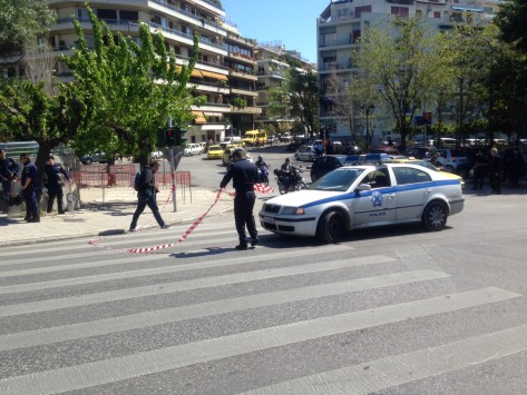 Φρίκη! Κρατούσε βαλσαμωμένη τη μητέρα της επί δύο χρόνια σε διαμέρισμα στο Παγκράτι