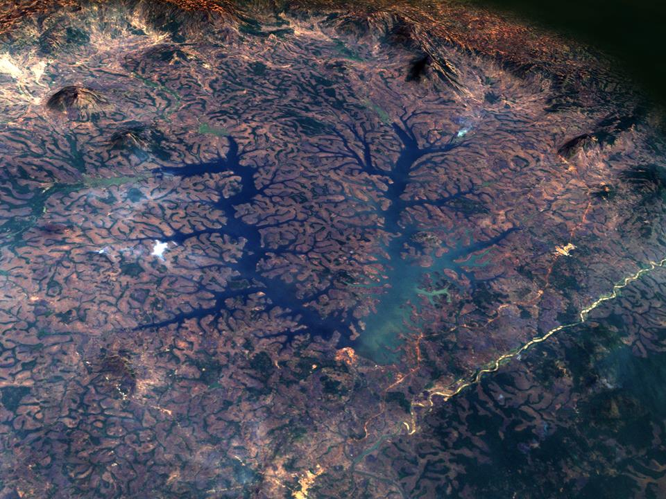 Καμερούν: Η λίμνη Mbakaou
