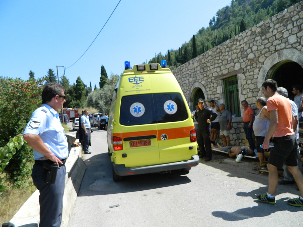 Όταν έφτασε το ΕΚΑΒ, δυστυχώς ήταν αργά... - Φωτό - aromalefkadas.gr