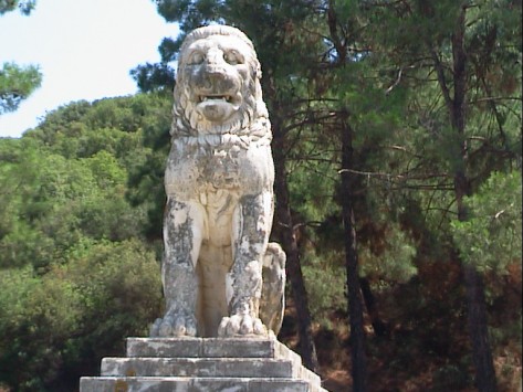 Σσσσσ! Κοιμάται η Βασίλισσα!