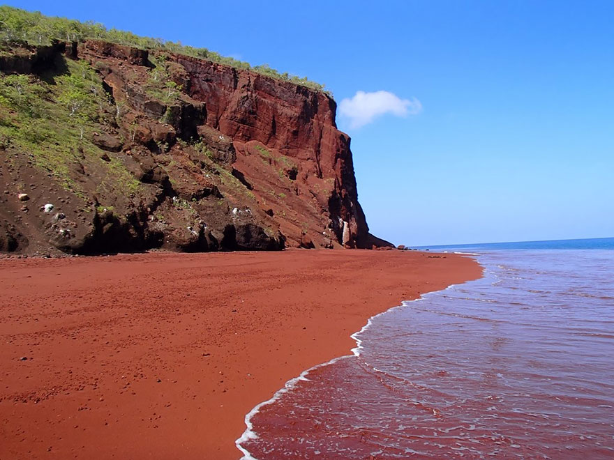 Red Sand Beach, Rabida, Galapagos