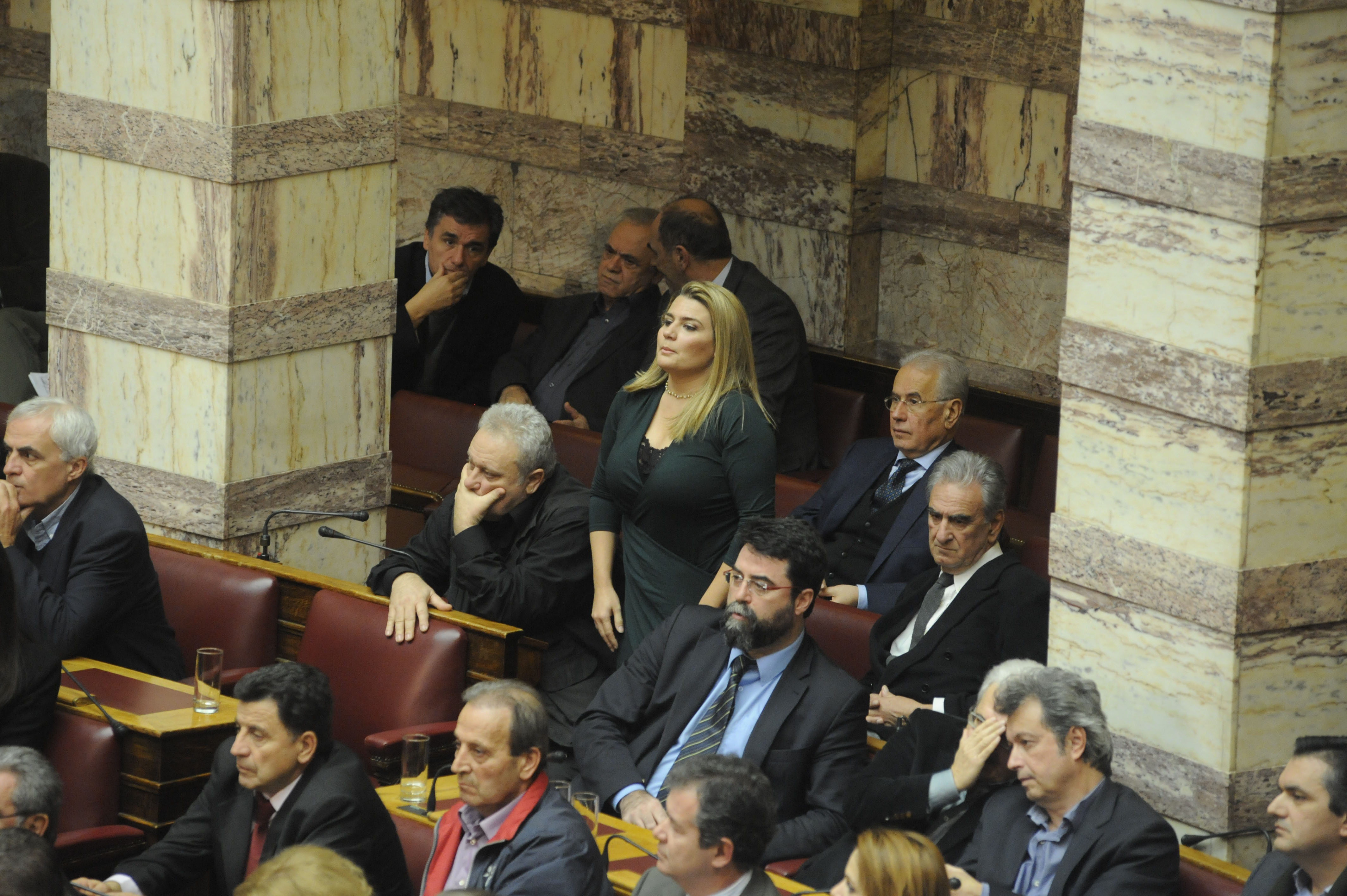 Η άρτι ανεξαρτητοποιηθείσα βουλευτής, Νίκη Φούντα