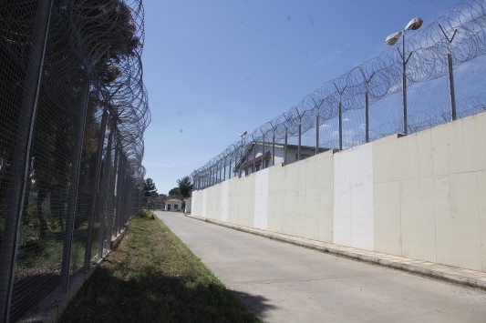 Πάργα: Δραπέτης επιστρέφει στη φυλακή μετά από τροχαίο