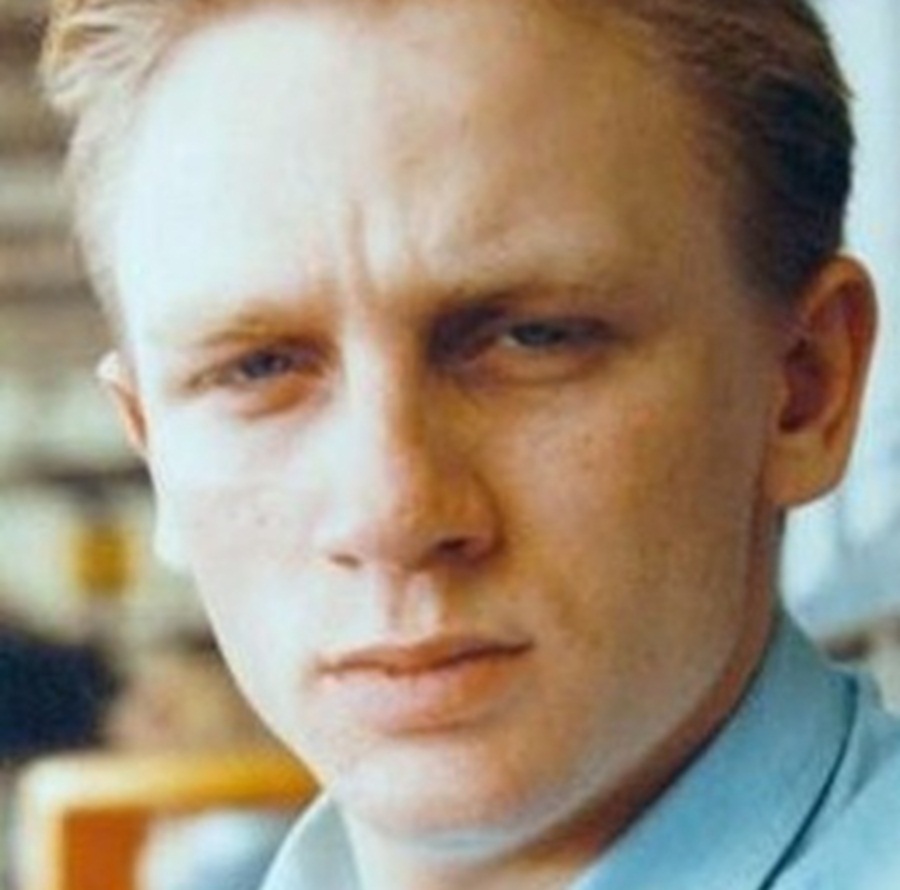 Daniel Craig