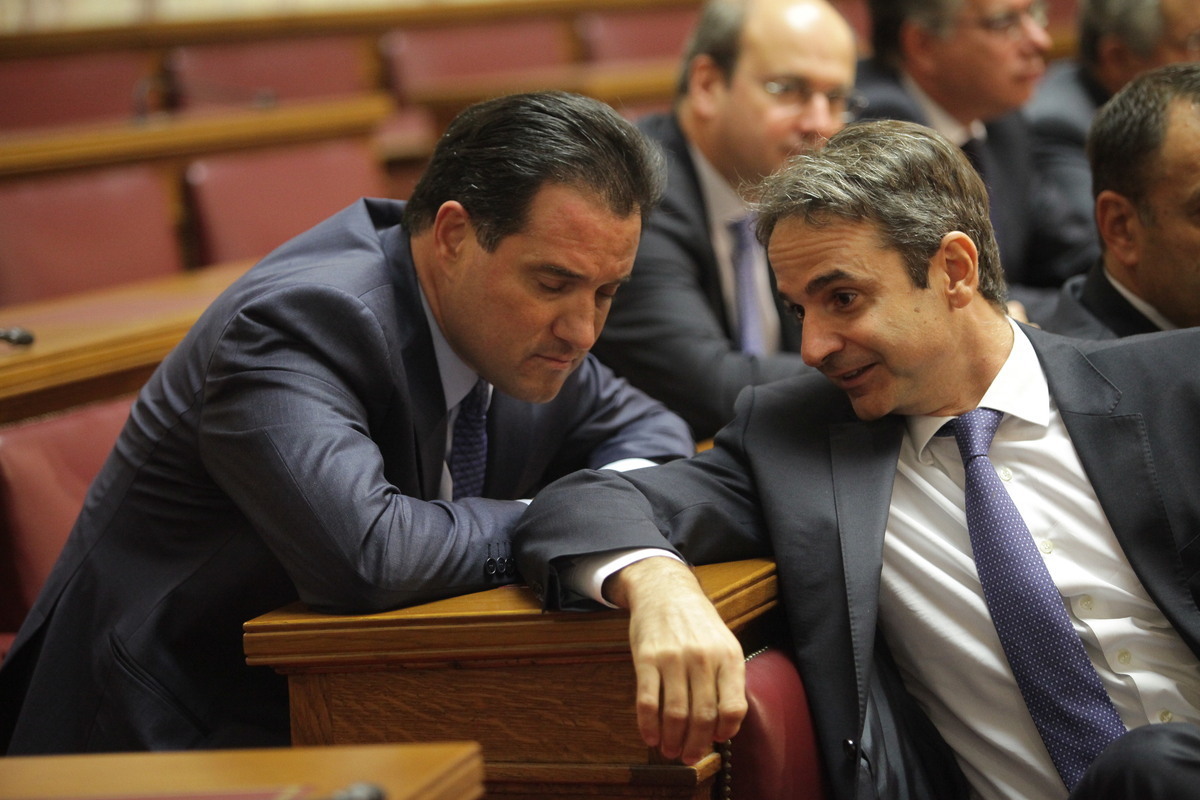 Εσύ το διάβασες; Είπε η Ντόρα ότι θα με στηρίξει