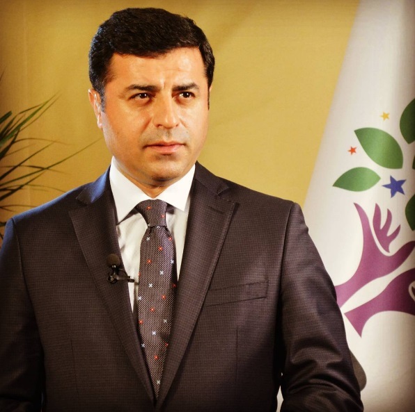 Selahattin Demirtaş / Φωτογραφία από Instagram @hdpgenelmerkezi